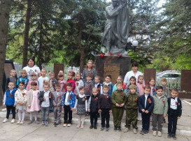 Экскурсия к Памятнику неизвестного солдата Экскурсия к Памятнику неизвестного солдата.